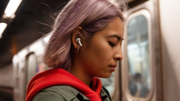 Apple готовится выпустить уменьшенные AirPods Pro и новые AirPods в 2021 году